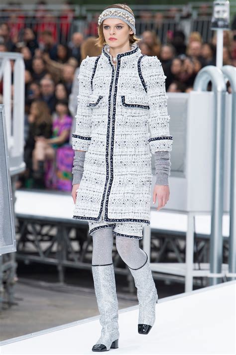 space themed chanel fall winter 2017|Chanel fashion designer 2017.